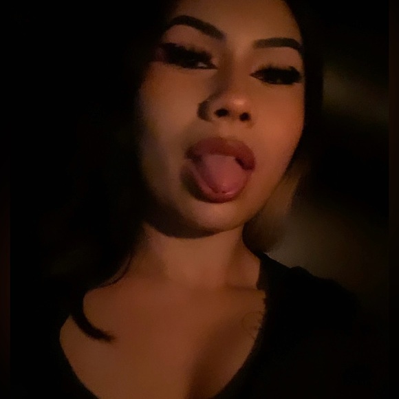 Meet your Posher, Amy - Picture 7 of 7